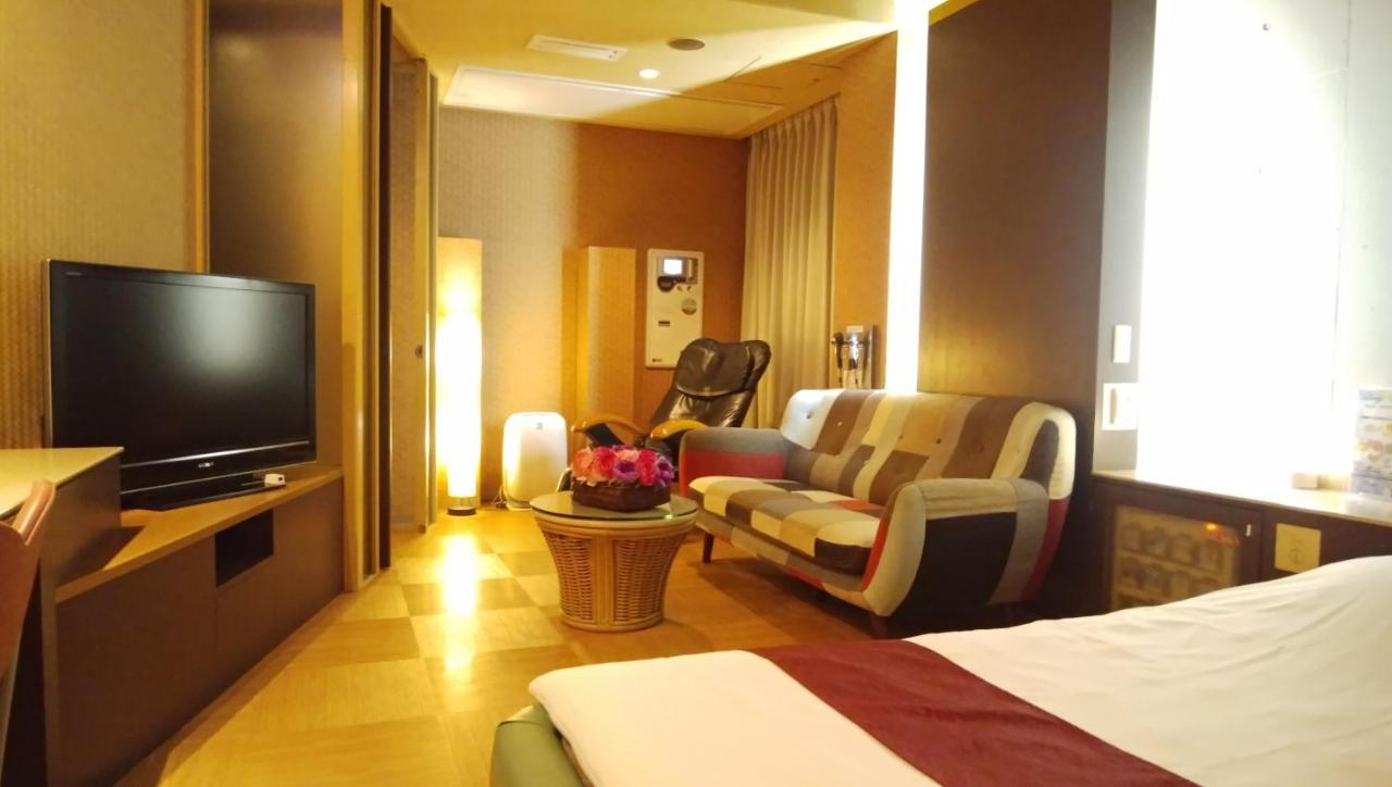 Hotel La.Festa (Adults Only) Takamatsu Esterno foto